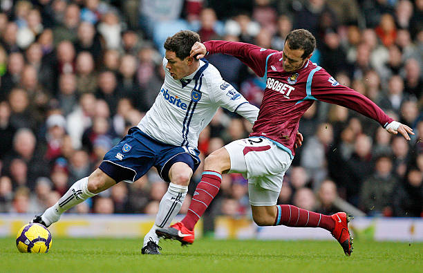 耶拿在防守 耶拿在防守